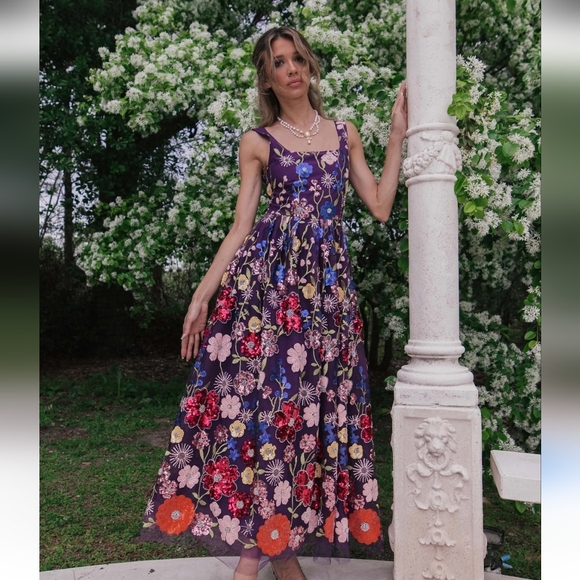 JessaKae Embroidered Jadmine Sequins Dress NWT Size XL - Picture 2 of 11